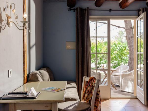 Le Mas Des Sables : photo 4 de la chambre chambre lits jumeaux camarguaise