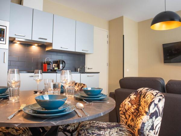 Golden Mansion Aparthotel : photo 3 de la chambre appartement supérieur