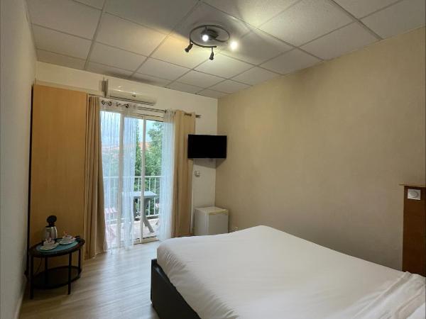 Acapella Hotel : photo 2 de la chambre grande chambre double