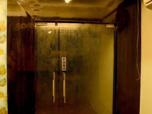 Charyana Solo Backpackers : photo 4 de la chambre lit superposé dans dortoir pour femmes