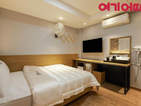 Kundae S-Stay : photo 4 de la chambre deluxe double room(no parking allowed)