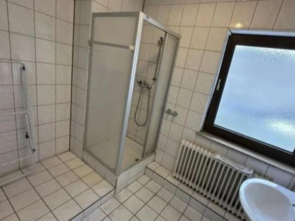 MB City Pension : photo 4 de la chambre chambre simple avec balcon