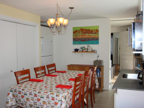 Gite Confort : photo 8 de la chambre chambre double deluxe (2 adultes + 1 enfant)