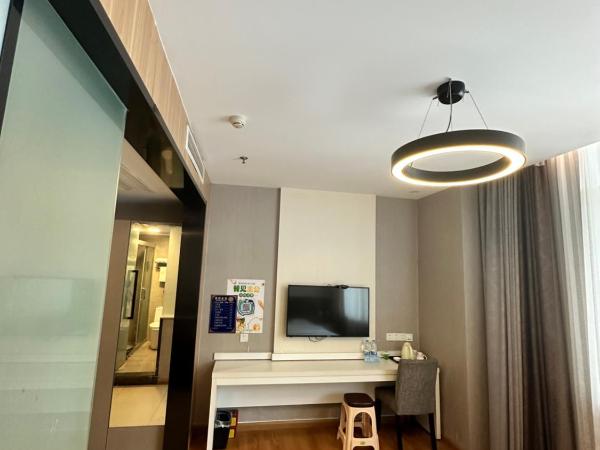 都市118酒店广电大厦店 : photo 4 de la chambre chambre lit queen-size deluxe