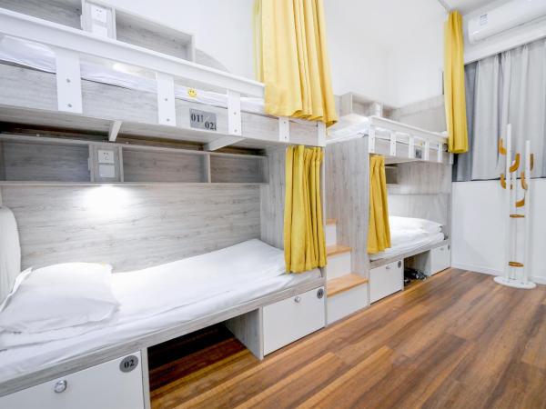 笑脸里青年旅舍宽窄店 : photo 2 de la chambre lit dans dortoir pour femmes de 6 lits