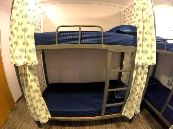 Nomadic Hostel : photo 2 de la chambre lit superposé dans dortoir pour femmes