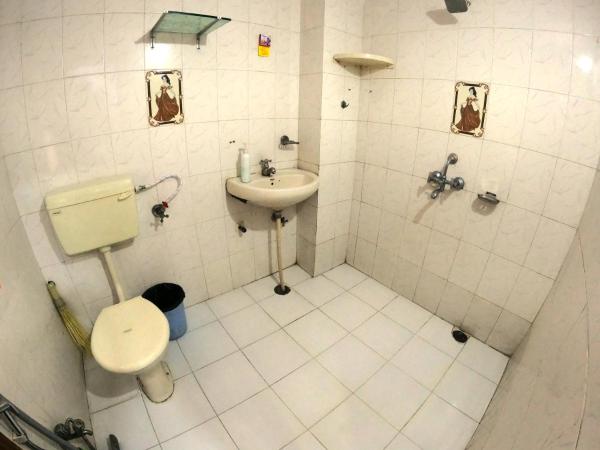 Nomadic Hostel : photo 1 de la chambre lit superposé dans dortoir pour femmes