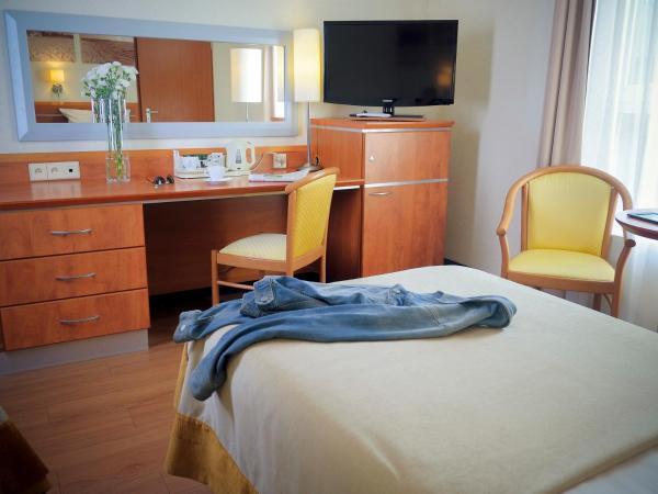 Hotel Nadmorski : photo 5 de la chambre chambre double