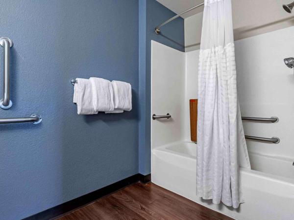 Extended Stay America Premier Suites - Charlotte - Pineville - Pineville Matthews Rd. : photo 4 de la chambre suite 1 chambre lit king-size - accessible aux personnes à mobilité réduite - non-fumeurs