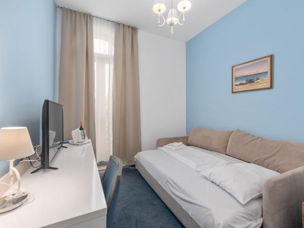 Boutique Hotel Mali Raj : photo 7 de la chambre chambre double ou lits jumeaux deluxe - vue sur mer