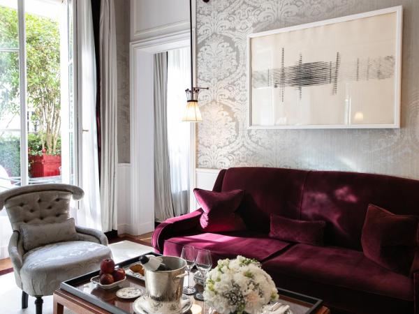 La Réserve Paris Hotel & Spa : photo 3 de la chambre suite junior avec terrasse