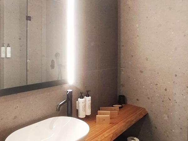 Artion Boutique by Enorme : photo 6 de la chambre suite junior