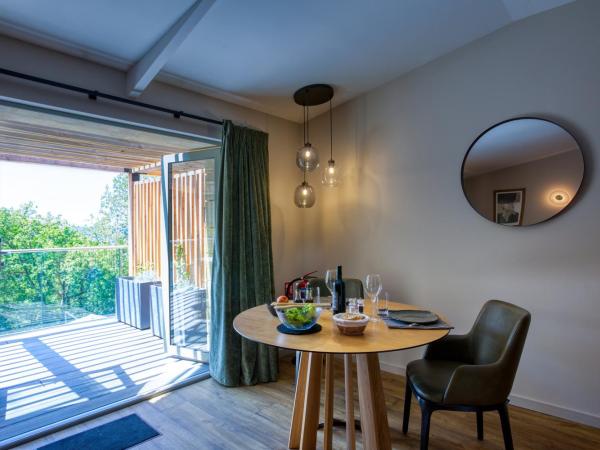 La Perle de Domme : photo 4 de la chambre studio lit king-size