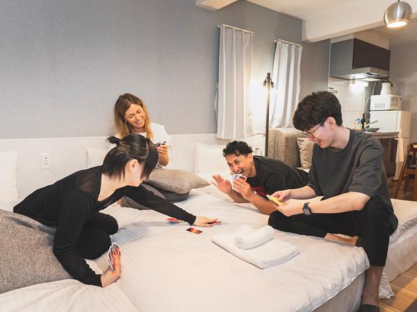 e-stay namba : photo 5 de la chambre chambre quadruple standard