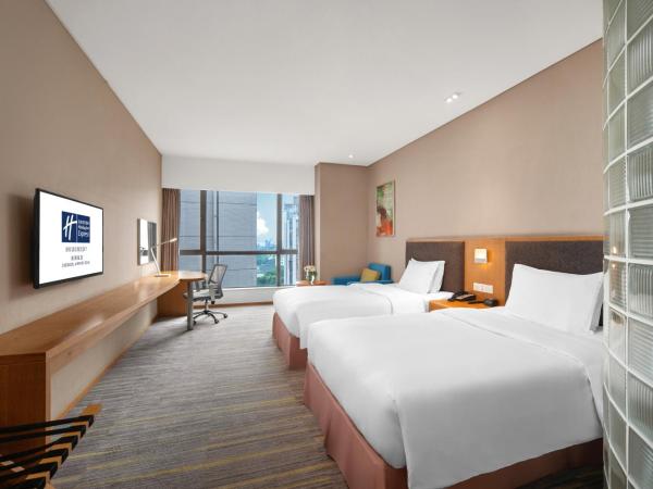 Holiday Inn Express Chengdu Airport Zone(Chengdu Shuangliu International Airport Branch), an IHG Hotel : photo 2 de la chambre chambre lits jumeaux standard