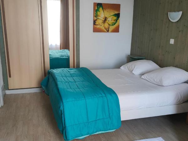 Hôtel de la Grotte : photo 3 de la chambre chambre double supérieure