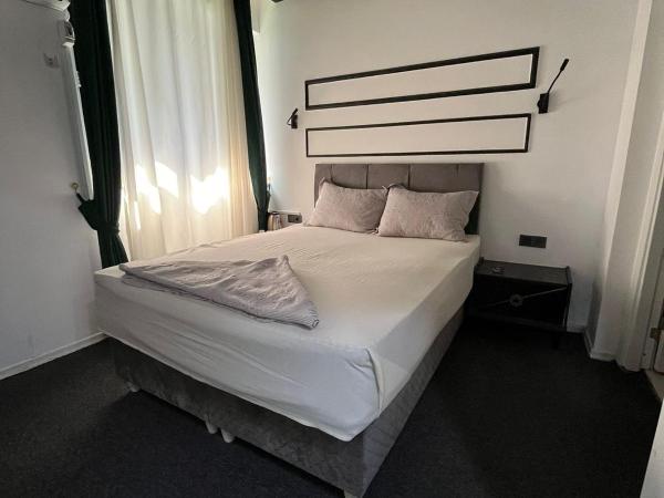 Montenegro Hotel : photo 4 de la chambre chambre double