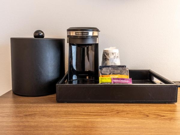 Atrium Hotel Vancouver : photo 9 de la chambre chambre avec 2 lits queen-size - sans vue