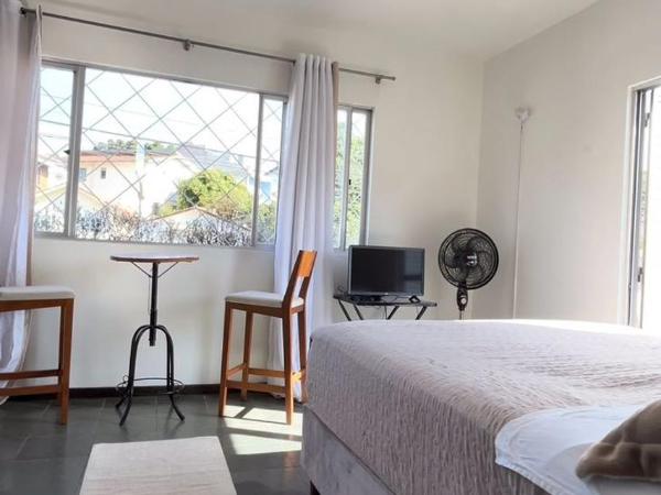 Opera Hostel : photo 2 de la chambre suite lit queen-size