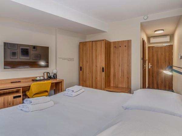 Hotel Duet Centrum : photo 3 de la chambre chambre double standard