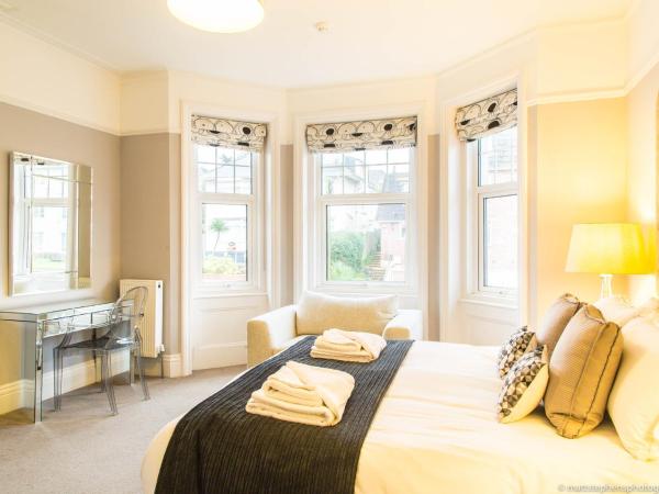 Alum Chine Beach House : photo 2 de la chambre appartement deluxe