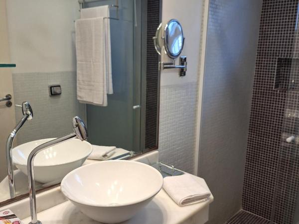 Casa Alto Da Boa Vista : photo 5 de la chambre chambre double avec salle de bains privative