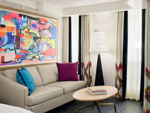 Le Parc at Melrose : photo 9 de la chambre suite deluxe avec lit king-size