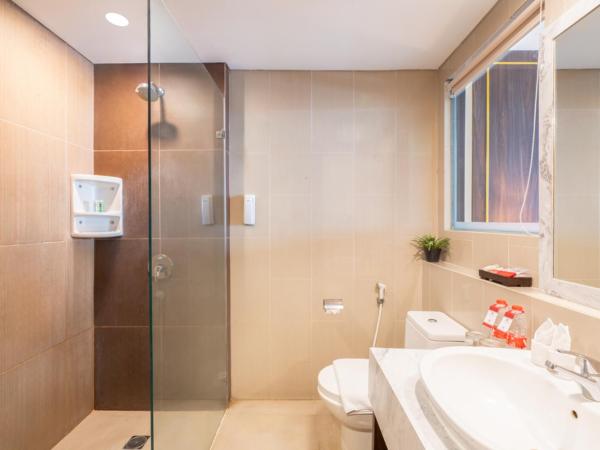 Merapi Merbabu Hotel Yogyakarta Powered by Archipelago : photo 2 de la chambre chambre double ou lits jumeaux supérieure