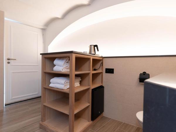 Golden Tree Hotel : photo 3 de la chambre chambre amoureux