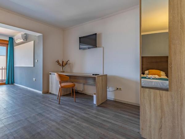 Hotel Koral : photo 6 de la chambre chambre quadruple