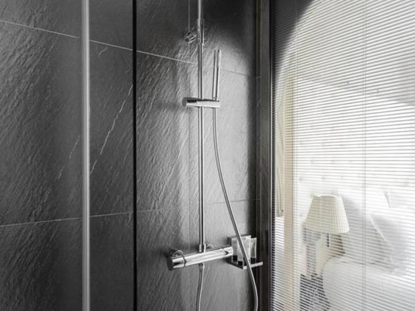 M Social Singapore : photo 1 de la chambre confortable hébergement alcôve lit queen-size