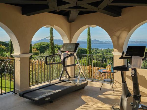 Airelles Château de la Messardière : photo 5 de la chambre villa avec piscine privée