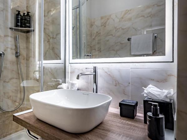 Rivalta Hotel - Alfieri Collezione : photo 3 de la chambre chambre lit king-size supérieure