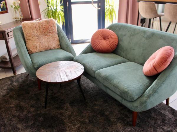 Spacious cozy private suite : photo 1 de la chambre chambre double avec salle de bains privative