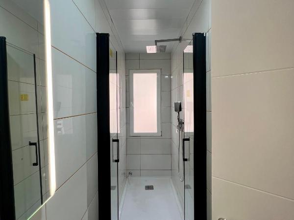 Suite N25 : photo 5 de la chambre chambre quadruple premium