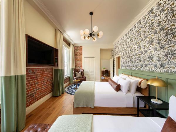 The Mining Exchange : photo 1 de la chambre retreat suite with two queen beds