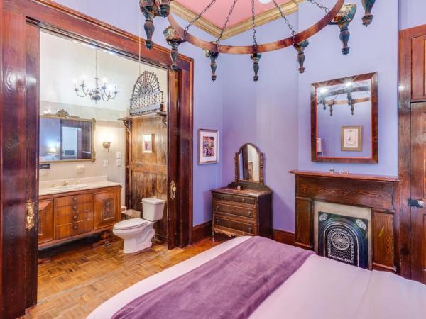 Royal Barracks Guest House : photo 2 de la chambre chambre lit queen-size