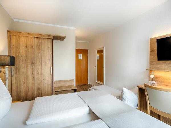 Businesshotel Berlin : photo 6 de la chambre chambre lits jumeaux standard