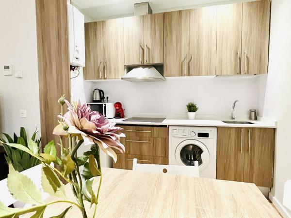 Luxury Apartment in Historic Center : photo 7 de la chambre appartement 2 chambres deluxe avec balcon