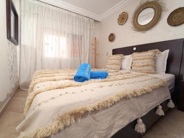 Waves Hunter Surf House : photo 1 de la chambre chambre double Économique