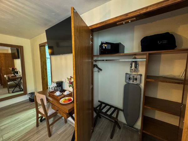 Hotel Isabel : photo 6 de la chambre chambre double avec 2 lits doubles