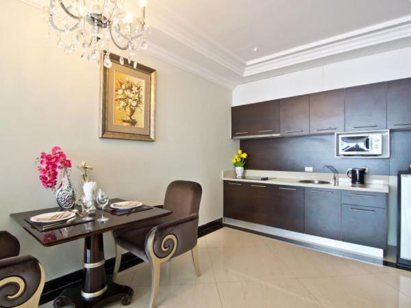 LK Royal Wing : photo 10 de la chambre suite exécutive avec bain à remous