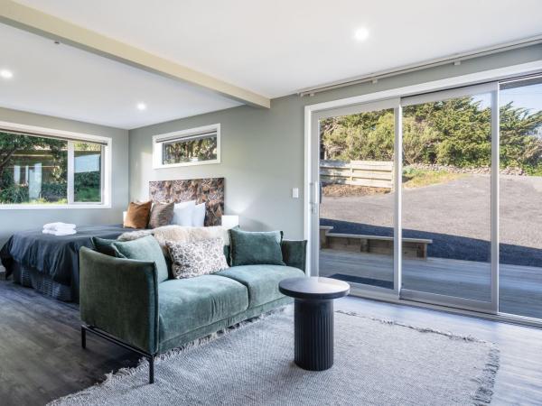 Sea View's in Ocean Grove : photo 8 de la chambre chambre lit queen-size - vue sur mer