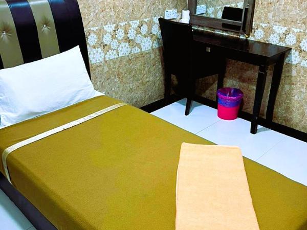 ARK HOTEL MELAWATI : photo 2 de la chambre chambre double