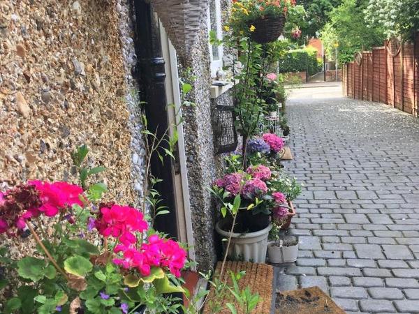 Discoveries House : photo 4 de la chambre chambre triple avec salle de bains privative