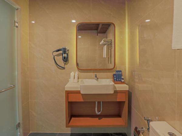 UMET Seaview Hotel with Free Roundtrip Airport Pick up and drop off : photo 5 de la chambre suite deluxe