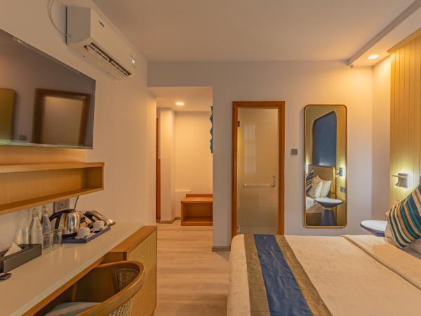 UMET Seaview Hotel with Free Roundtrip Airport Pick up and drop off : photo 9 de la chambre suite supérieure