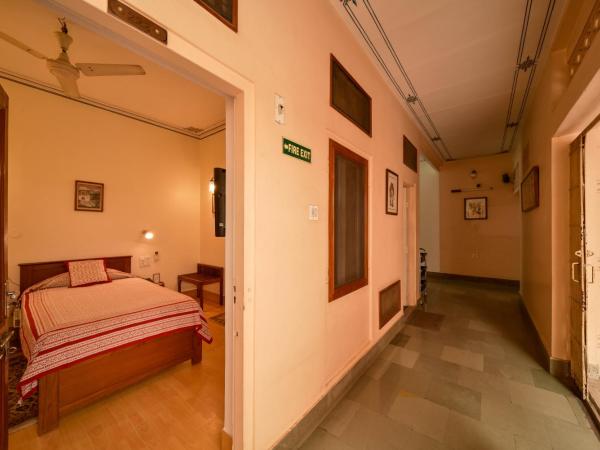 Hotel Arya Niwas : photo 10 de la chambre chambre simple standard