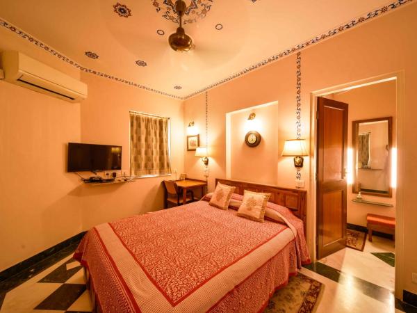 Hotel Arya Niwas : photo 4 de la chambre chambre value