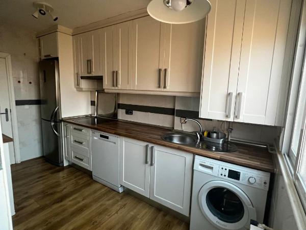 Bed VALLECAS : photo 3 de la chambre chambre double avec salle de bains commune